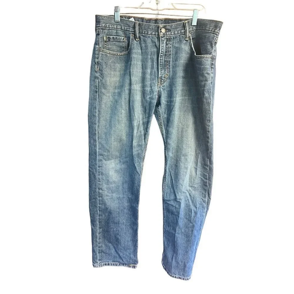 Levi 559 Relaxed Straight Fit Jeans Sz 36-31  I